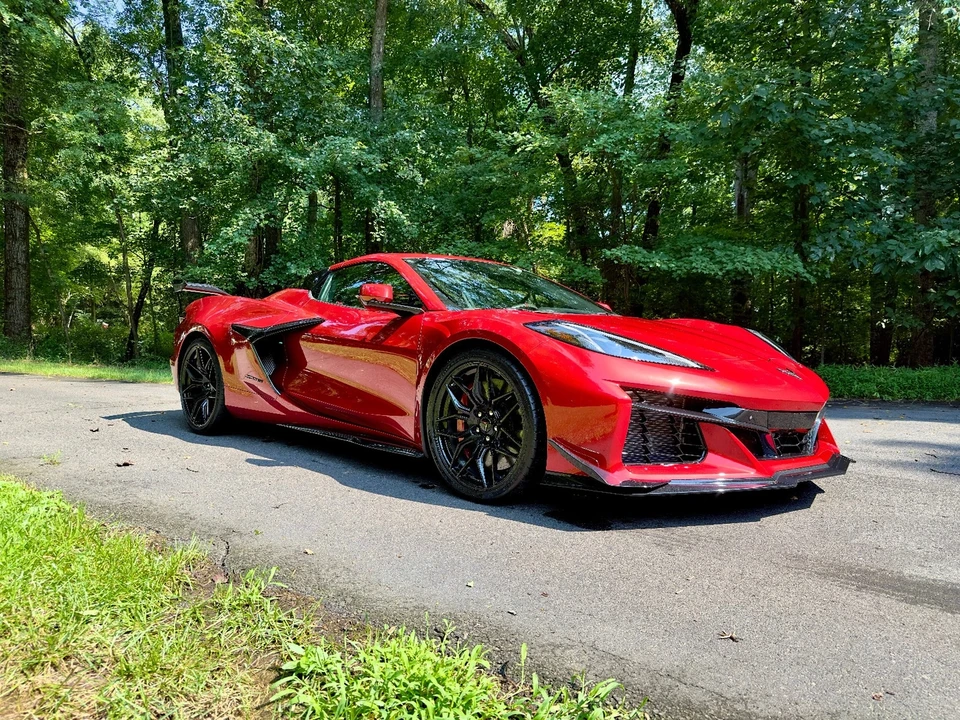 2024 Chevrolet Corvette C8 Z06 - Image 4 of 21