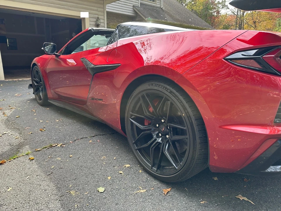 2024 Chevrolet Corvette C8 Z06 - Image 19 of 21