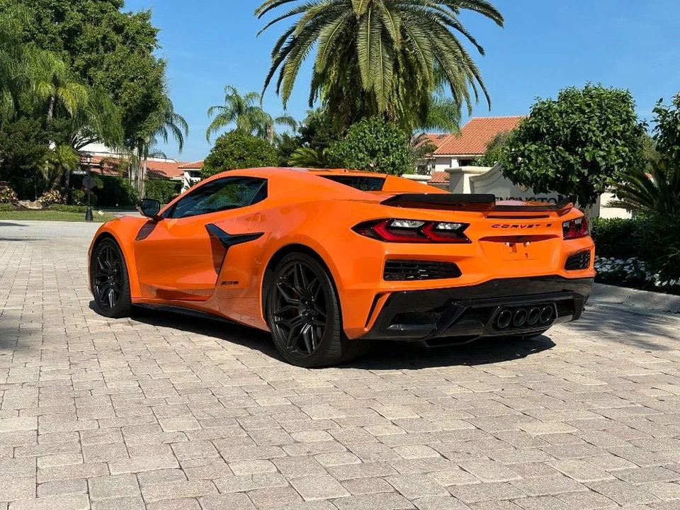2024 Chevrolet Corvette C8 Z06 - Image 16 of 21