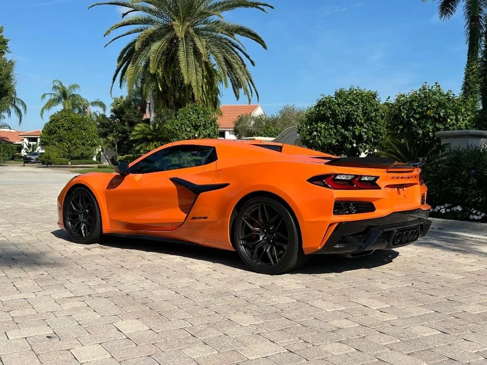 2024 Chevrolet Corvette C8 Z06 - Image 18 of 21