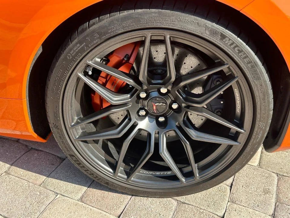 2024 Chevrolet Corvette C8 Z06 - Image 19 of 21