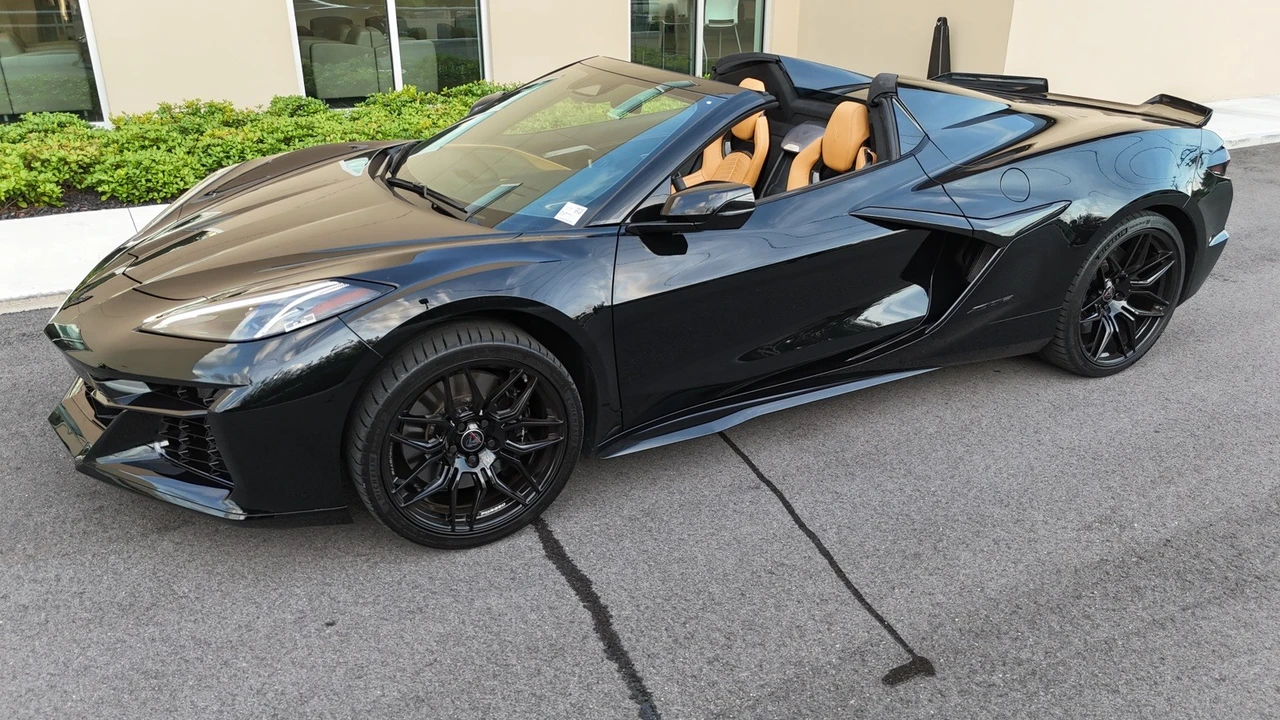 2024 Chevrolet Corvette C8 Z06 - Image 16 of 16