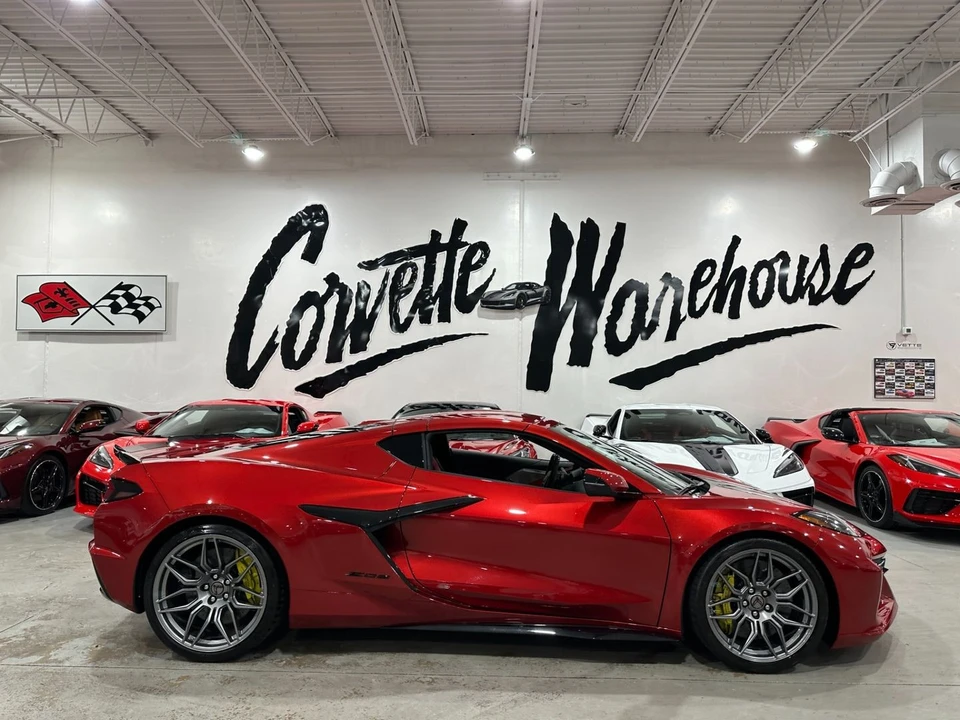 2024 Chevrolet Corvette C8 Z06 - Image 10 of 21