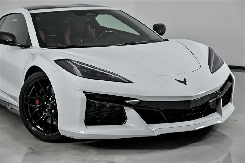 2024 Chevrolet Corvette C8 Z06 - Image 3 of 12