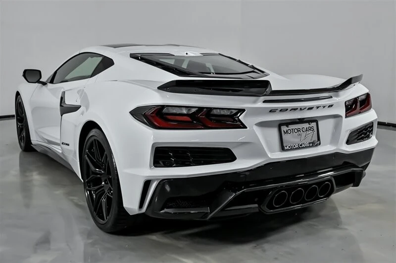 2024 Chevrolet Corvette C8 Z06 - Image 10 of 12