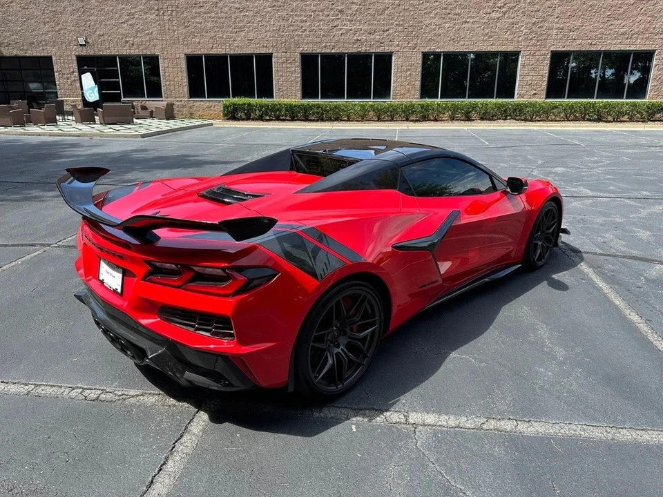 2024 Chevrolet Corvette C8 Z06 - Image 19 of 24