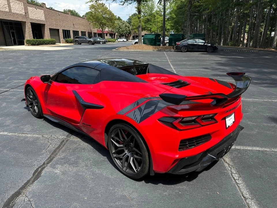2024 Chevrolet Corvette C8 Z06 - Image 17 of 24