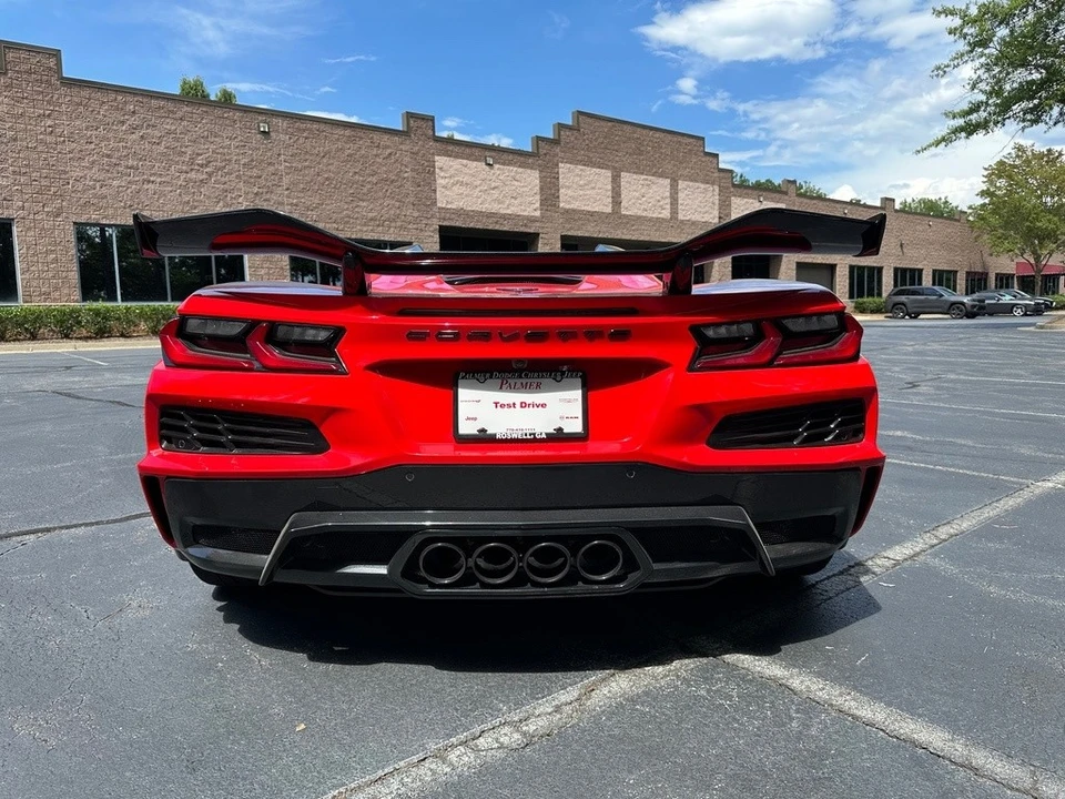 2024 Chevrolet Corvette C8 Z06 - Image 7 of 24