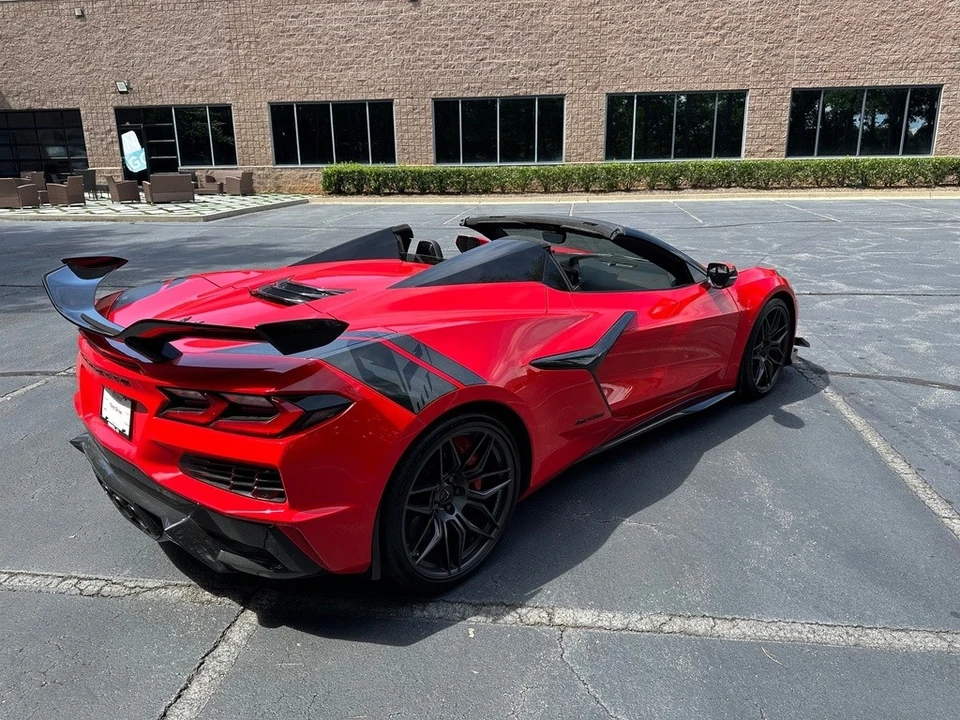 2024 Chevrolet Corvette C8 Z06 - Image 13 of 24