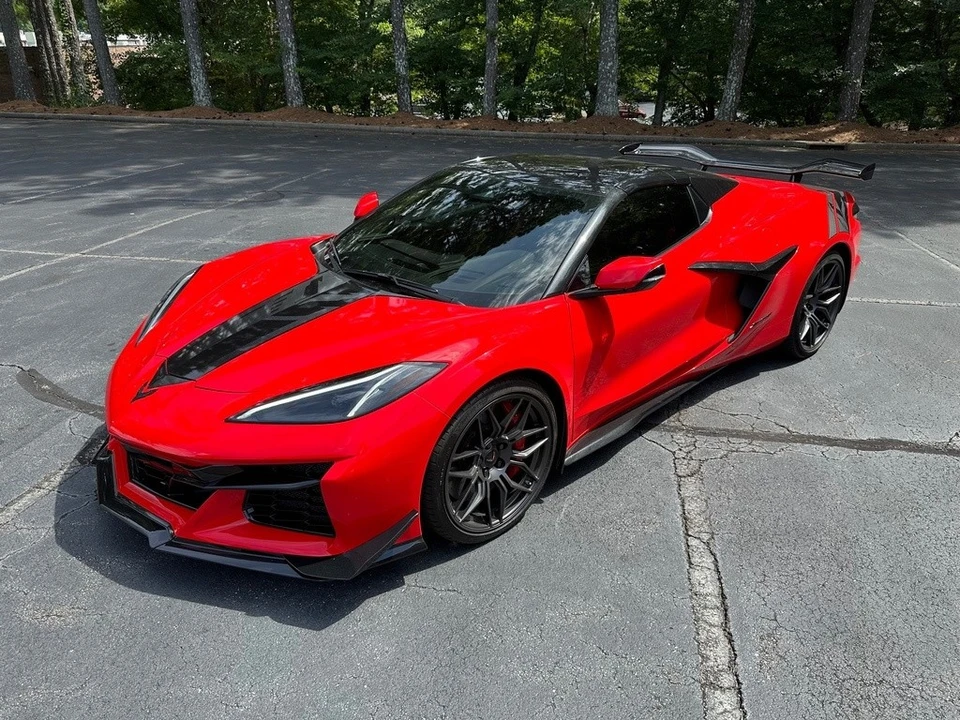 2024 Chevrolet Corvette C8 Z06 - Image 16 of 24