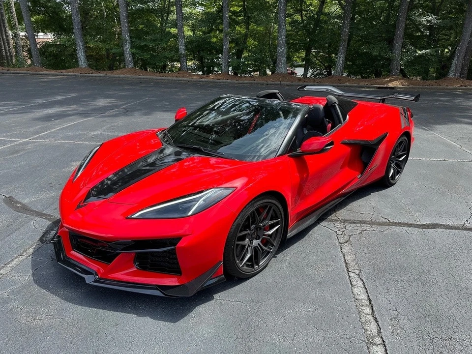 2024 Chevrolet Corvette C8 Z06 - Image 4 of 24