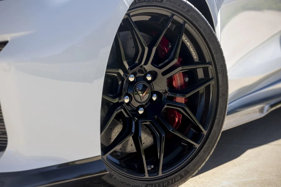 2024 Chevrolet Corvette C8 Z06 - Image 22 of 31