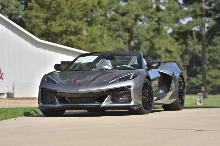 2024 Chevrolet Corvette C8 Z06 - Image 12 of 31