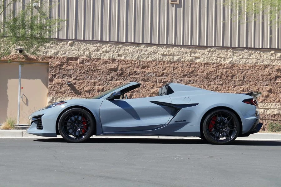 2024 Chevrolet Corvette C8 Z06 - Image 8 of 31