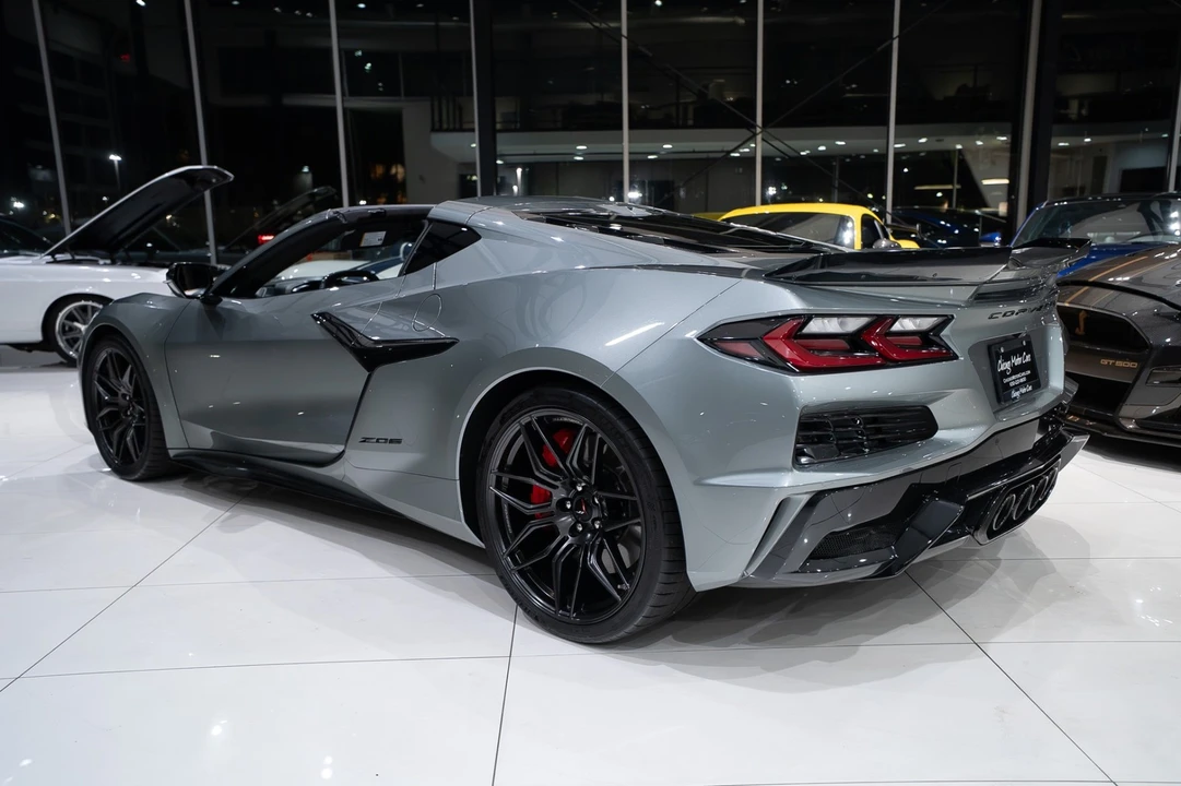 2024 Chevrolet Corvette C8 Z06 - Image 2 of 31