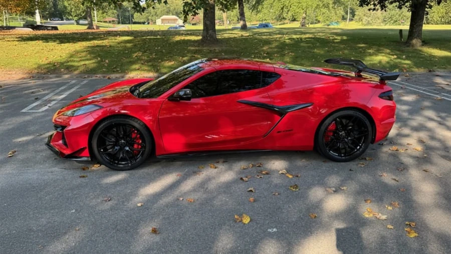 2024 Chevrolet Corvette C8 Z06 - Image 2 of 16