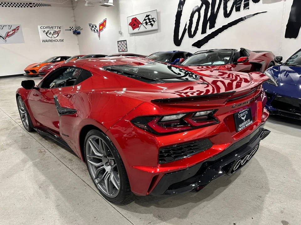 2024 Chevrolet Corvette C8 Z06 - Image 4 of 21