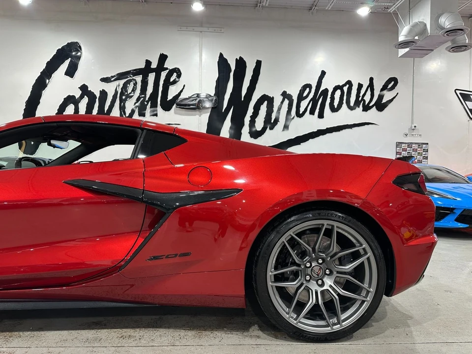 2024 Chevrolet Corvette C8 Z06 - Image 8 of 21