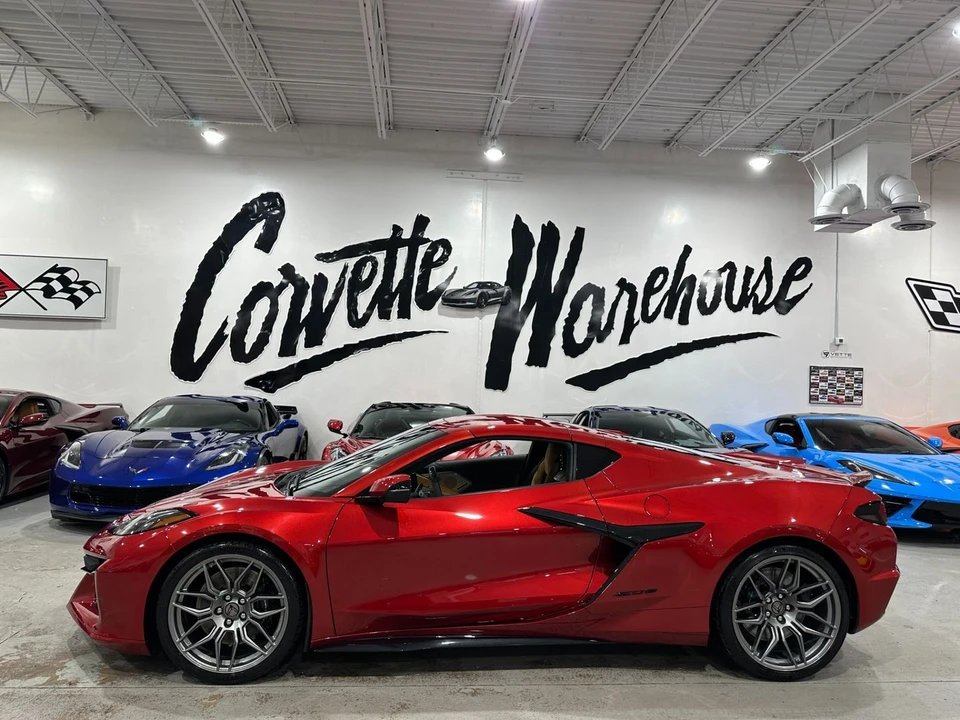 2024 Chevrolet Corvette C8 Z06 - Image 2 of 21