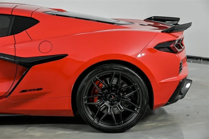2024 Chevrolet Corvette C8 Z06 - Image 9 of 12
