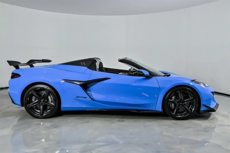 2024 Chevrolet Corvette C8 Z06 - Image 14 of 31