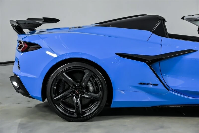 2024 Chevrolet Corvette C8 Z06 - Image 13 of 31