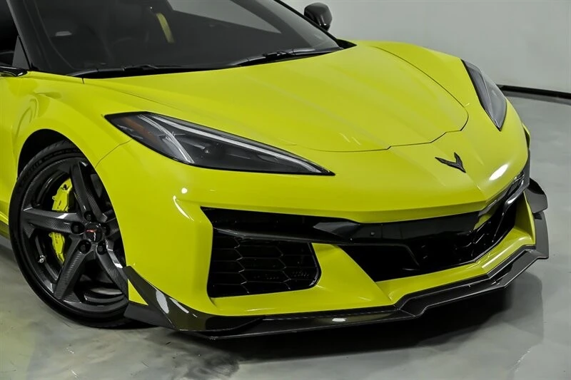2024 Chevrolet Corvette C8 Z06 - Image 3 of 31