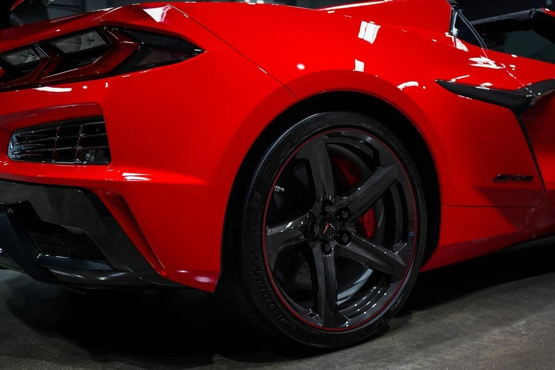 2024 Chevrolet Corvette C8 Z06 - Image 17 of 31