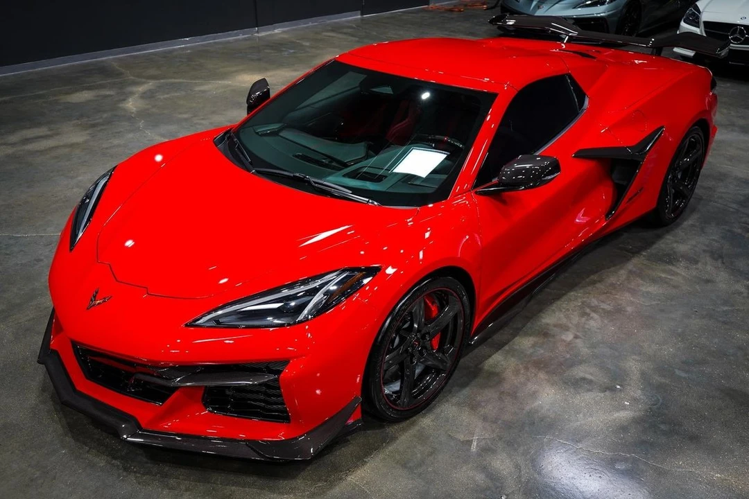 2024 Chevrolet Corvette C8 Z06 - Image 29 of 31