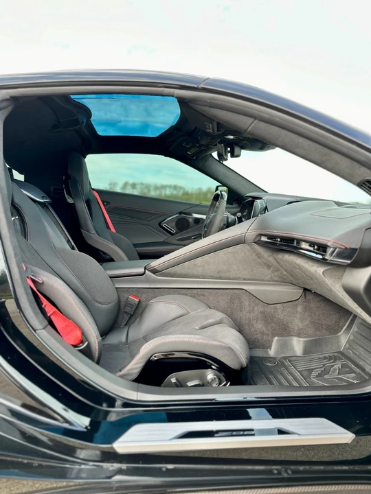 2024 Chevrolet Corvette C8 Z06 - Image 13 of 24