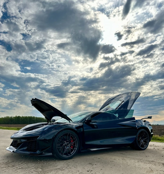 2024 Chevrolet Corvette C8 Z06 - Image 17 of 24