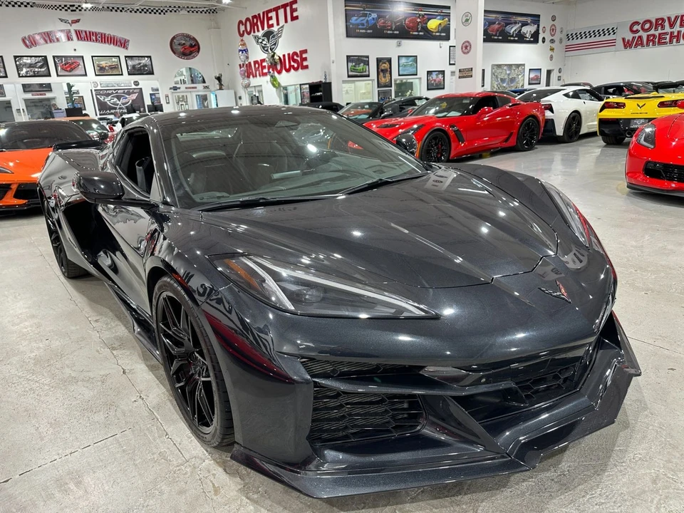 2024 Chevrolet Corvette C8 Z06 - Image 5 of 11