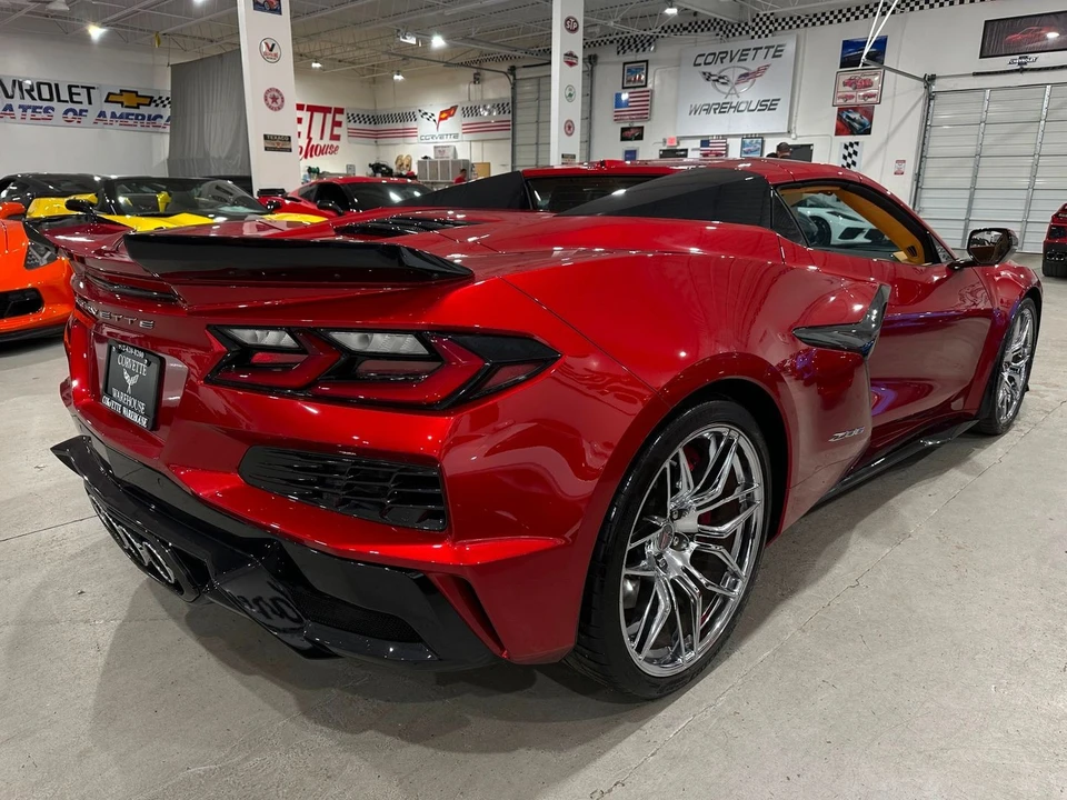 2024 Chevrolet Corvette C8 Z06 - Image 18 of 21