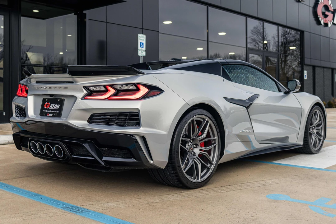 2024 Chevrolet Corvette C8 Z06 - Image 4 of 31