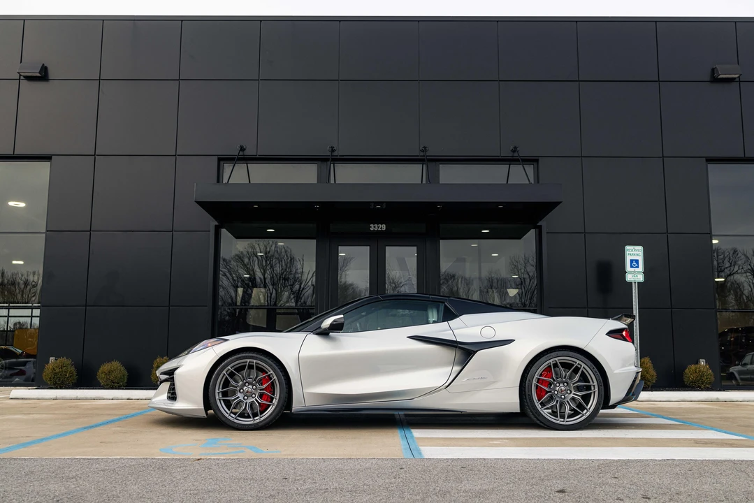 2024 Chevrolet Corvette C8 Z06 - Image 8 of 31
