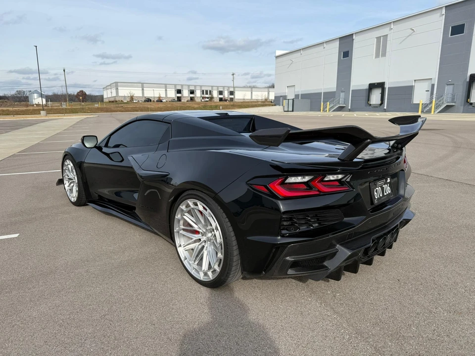 2024 Chevrolet Corvette C8 Z06 - Image 22 of 31