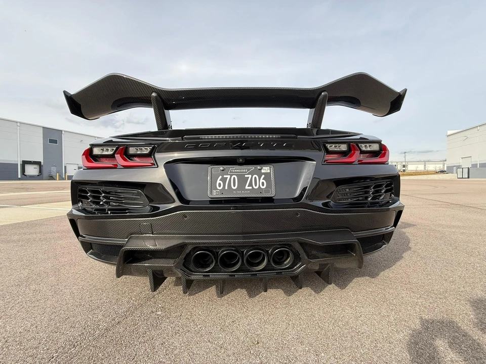 2024 Chevrolet Corvette C8 Z06 - Image 27 of 31