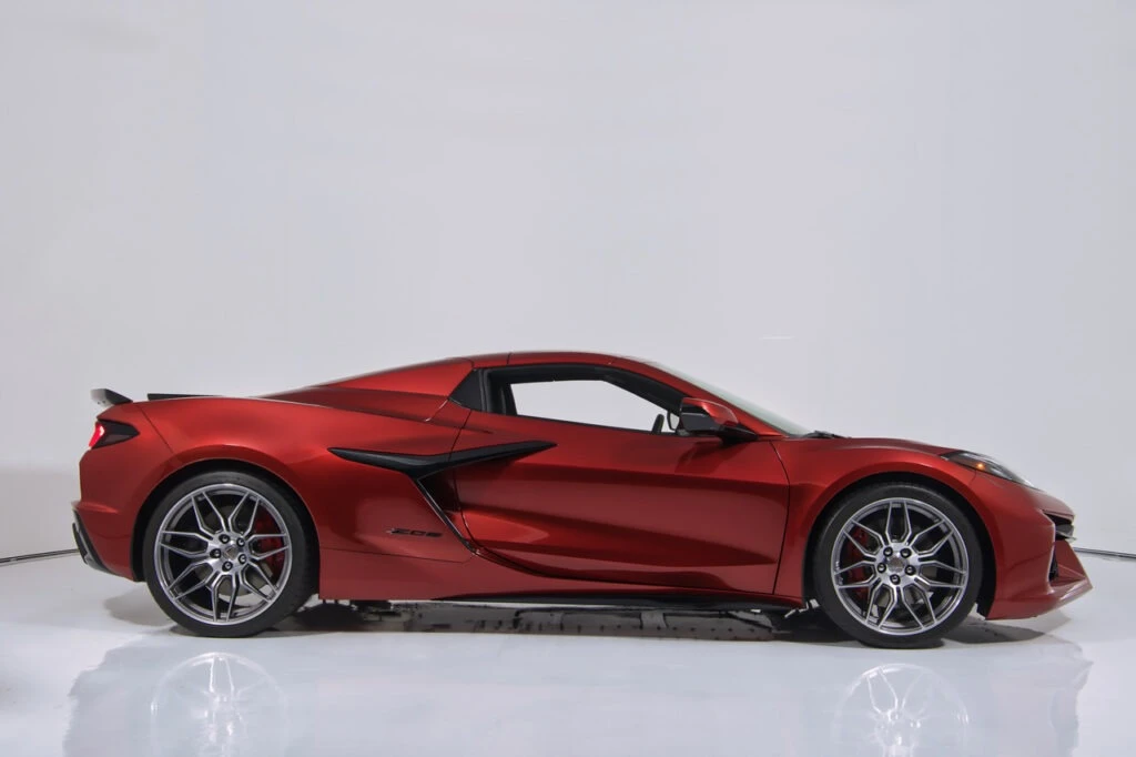 2024 Chevrolet Corvette C8 Z06 - Image 14 of 31