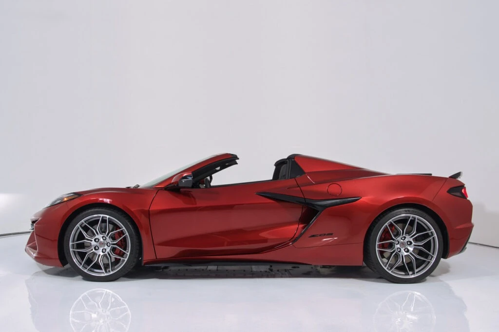 2024 Chevrolet Corvette C8 Z06 - Image 8 of 31