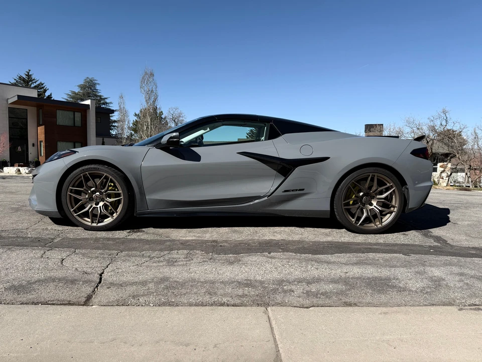 2024 Chevrolet Corvette C8 Z06 - Image 8 of 31