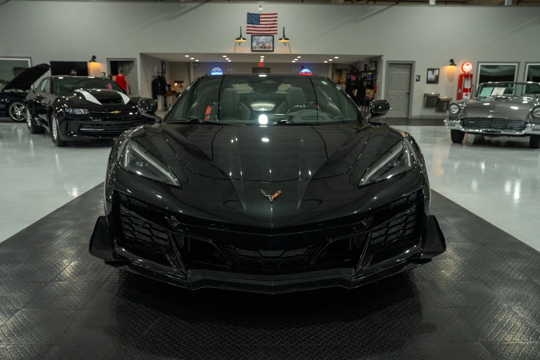2024 Chevrolet Corvette C8 Z06 - Image 3 of 31