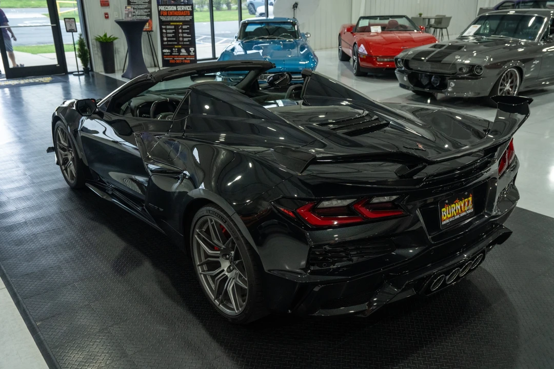 2024 Chevrolet Corvette C8 Z06 - Image 10 of 31
