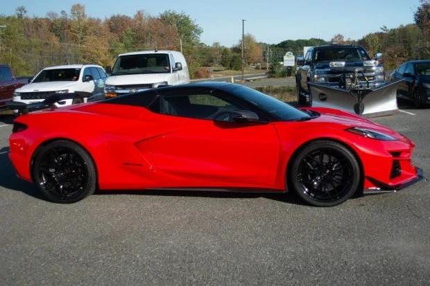 2024 Chevrolet Corvette C8 Z06 - Image 3 of 7