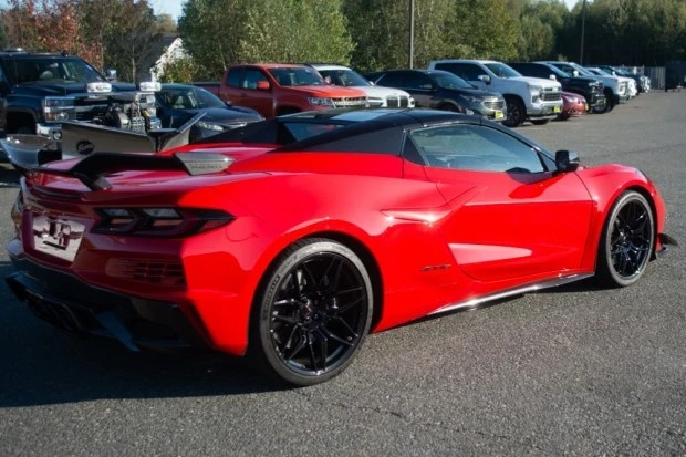 2024 Chevrolet Corvette C8 Z06 - Image 2 of 7