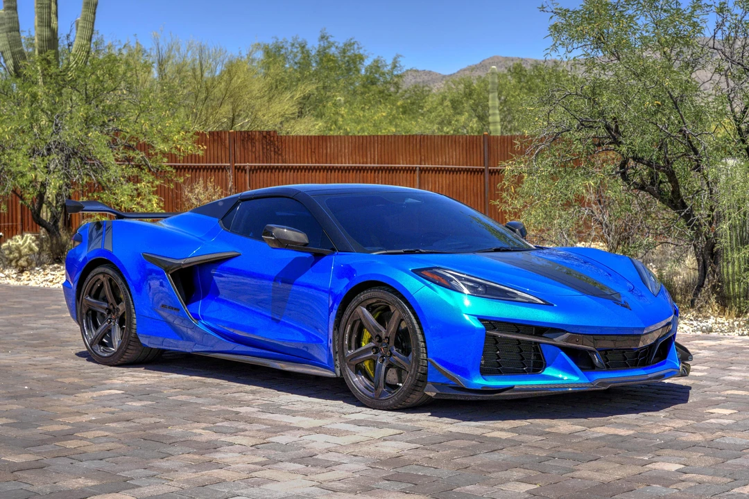 2024 Chevrolet Corvette C8 Z06 - Image 19 of 31