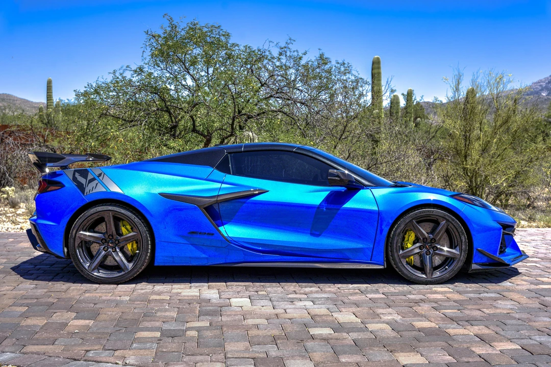 2024 Chevrolet Corvette C8 Z06 - Image 17 of 31