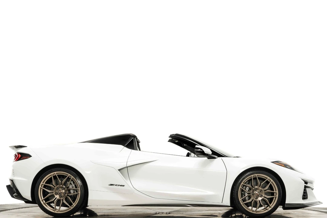 2024 Chevrolet Corvette C8 Z06 - Image 2 of 21