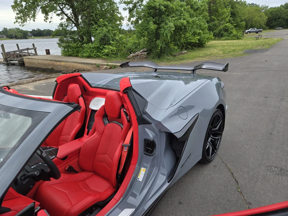2024 Chevrolet Corvette C8 Z06 - Image 29 of 31