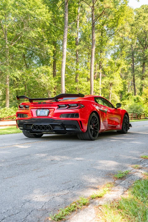 2024 Chevrolet Corvette C8 Z06 - Image 15 of 31