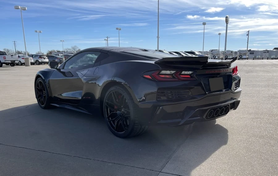 2024 Chevrolet Corvette C8 Z06 - Image 3 of 11